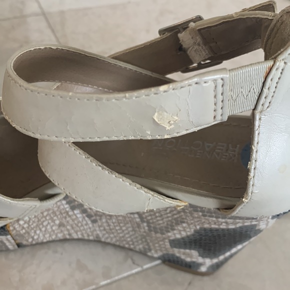 Kenneth Cole Sandals - Picture 5 of 8